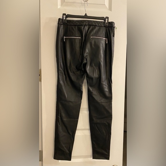 Zara Black Faux Leather Quilted Zippered Pants, Size Small Skinny Fit - Picture 2 of 4